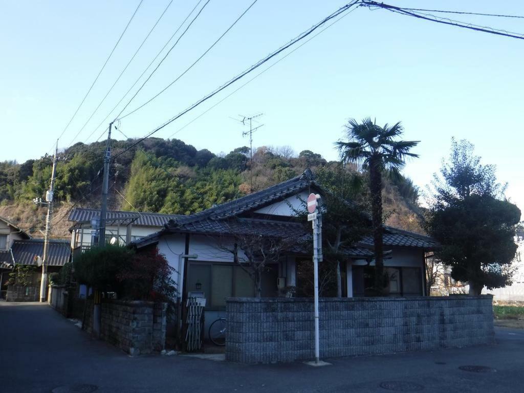 Wholeearth Ryokan Hiroshima Eksteriør bilde