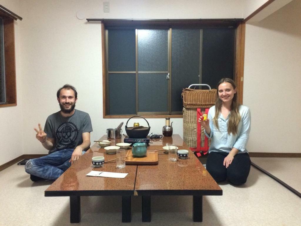 Wholeearth Ryokan Hiroshima Eksteriør bilde